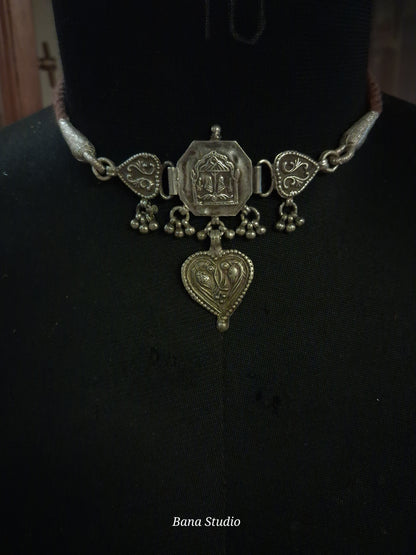 Vishnupada Guluband