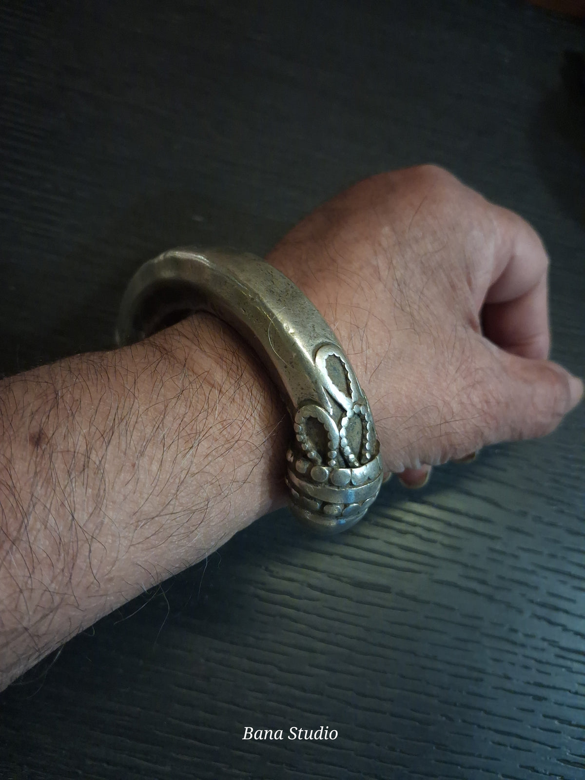 Crescent Kada