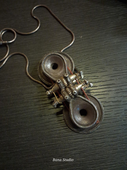 Akota Pendant