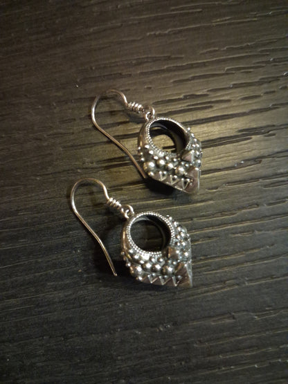 Ananthamudhichu Earrings