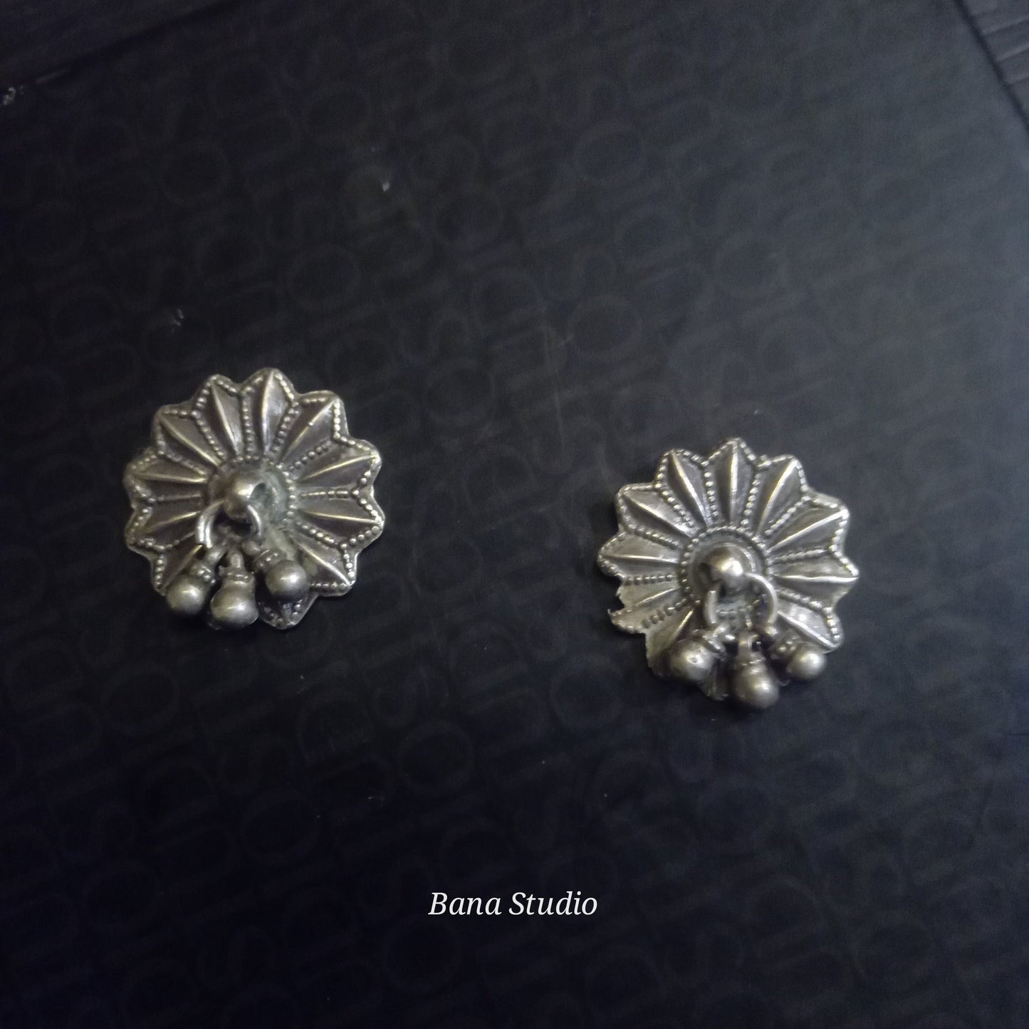 Chameli Earrings