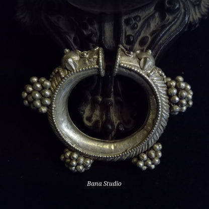 Makra Gajra Bracelet