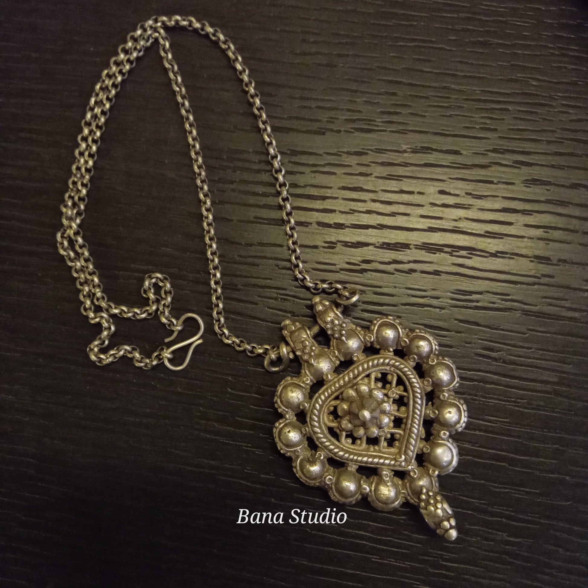 Tribal Pendant Bana Studio