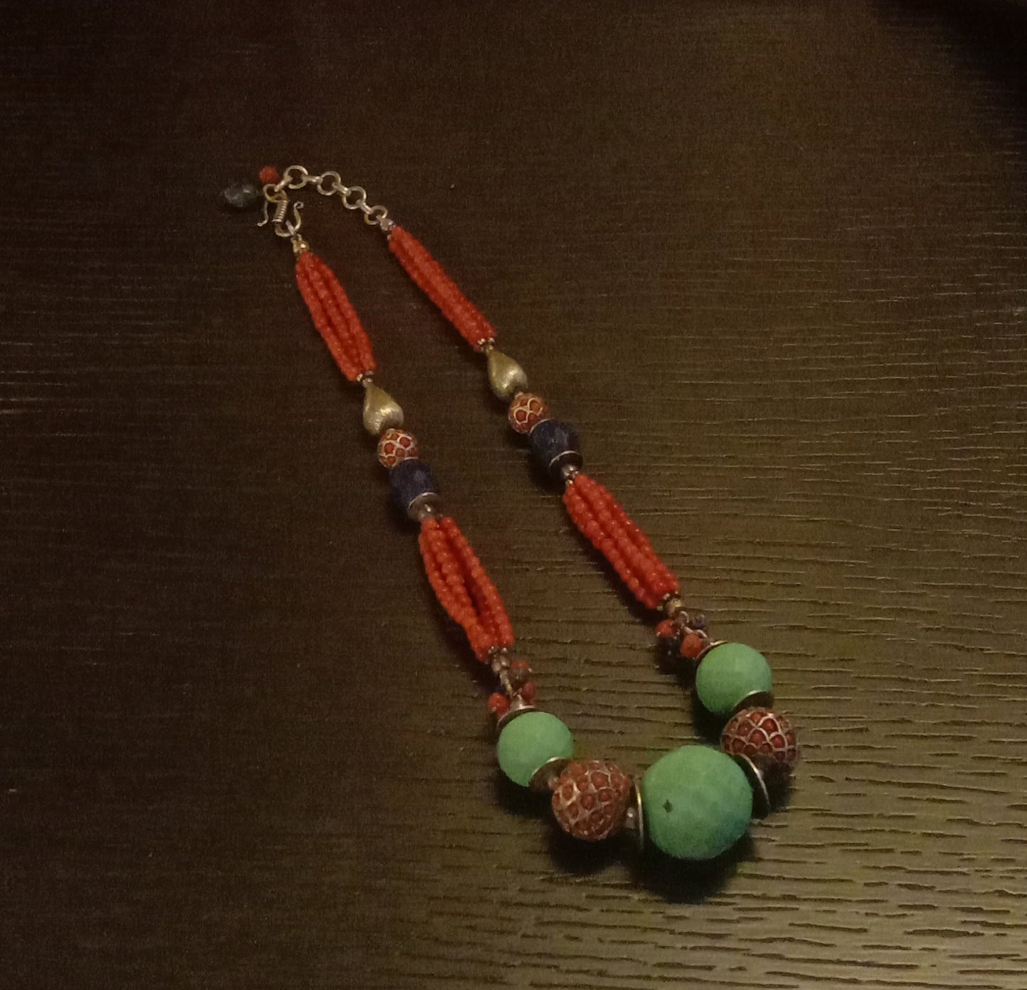 Made up Necklace Bana Studio