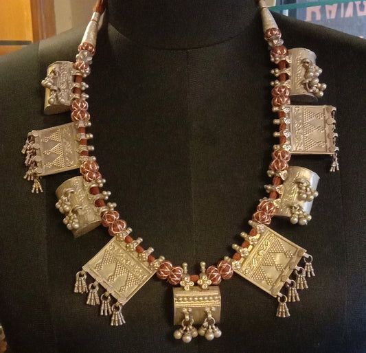 Tribal Necklace Bana Studio