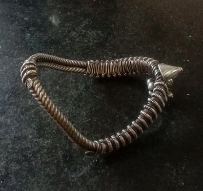 Bazuband/Armlet Bana Studio