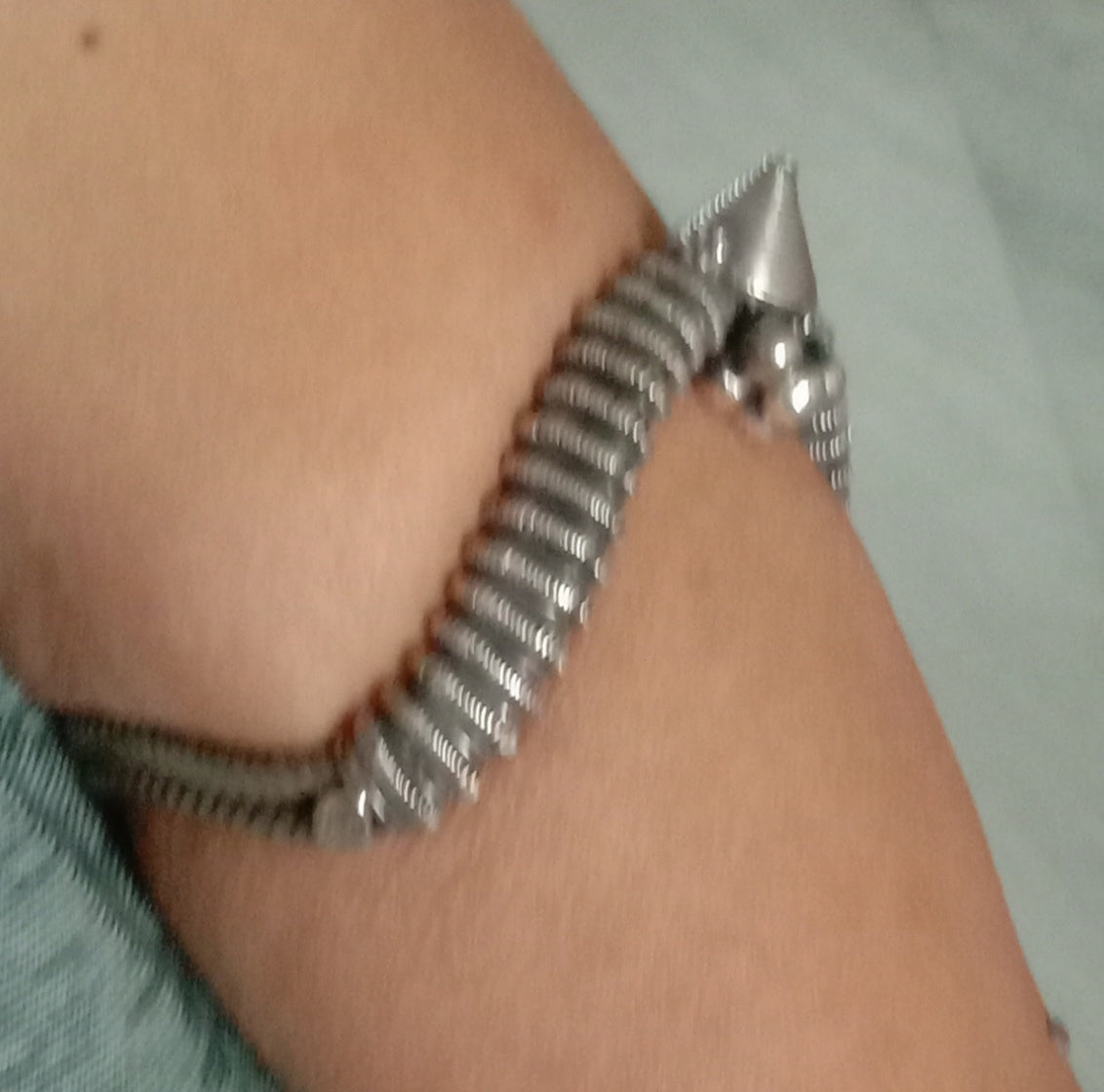 Bazuband/Armlet Bana Studio