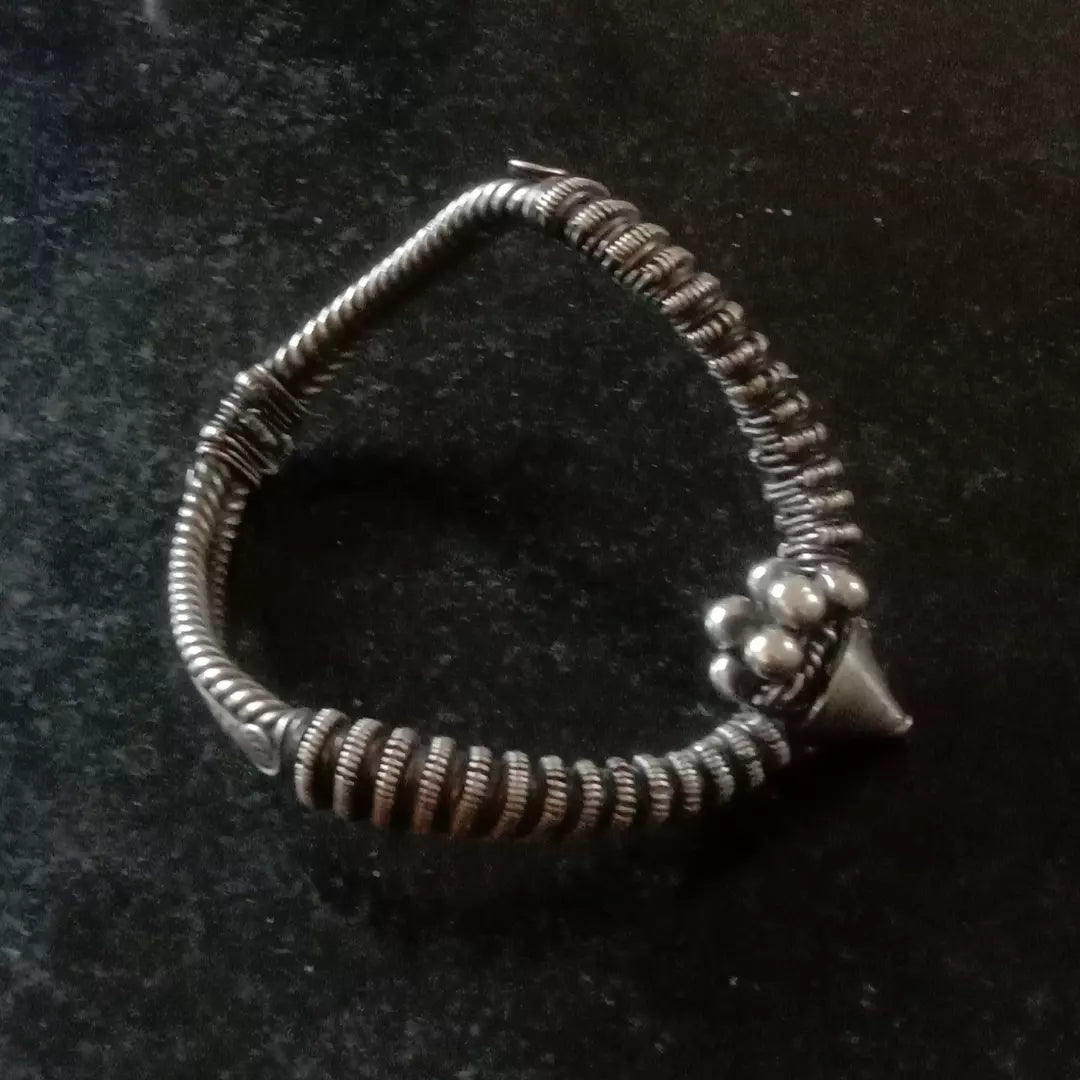 Bazuband/Armlet Bana Studio