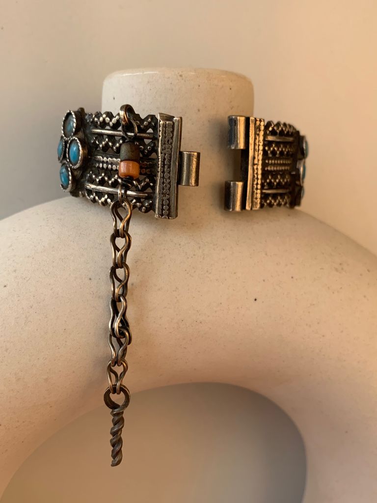 Oxidised Openable Silver Bracelet with Turquoise freeshipping - Bana Studio